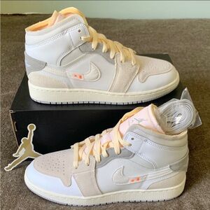 Jordan 1 Mid GS SE Craft ‘Inside Out White Grey’